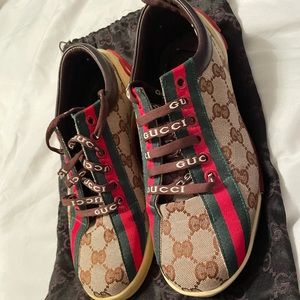 Gucci sneakers Size 39 GG Brown in Good Condition